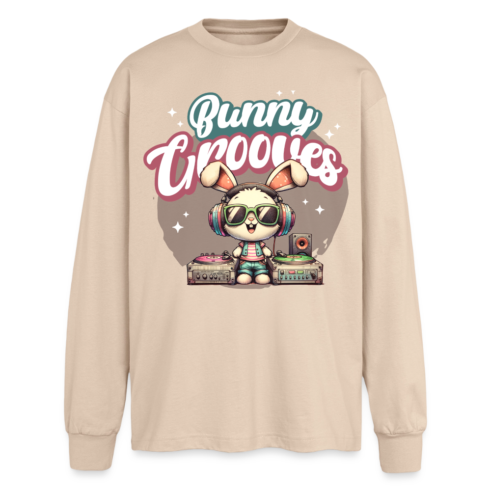 Bunny Grooves Design – Oversized Langarmshirt - Sand