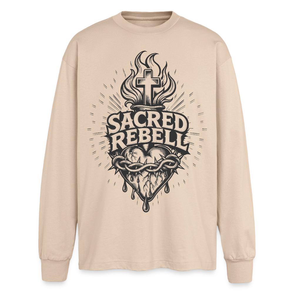 Sacred Rebell Design – Oversized Langarmshirt - Sand