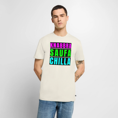 Knabbra Saufa Chilla Design – Männer Premium T-Shirt - Naturweiß