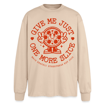 Pizza Design – Oversized Langarmshirt - Sand