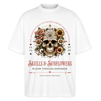 Skulls & Sunflowers Design – Oversized Unisex Bio T-Shirt - Weiß