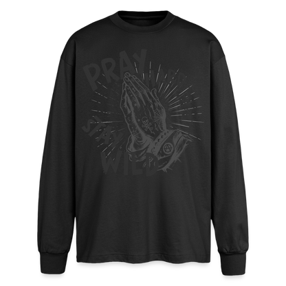 Pray Hard Design – Oversized Langarmshirt - Schwarz
