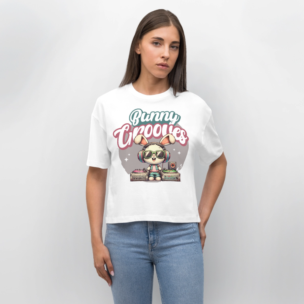 Bunny Grooves Design – Frauen Boxy Bio-T-Shirt - Weiß