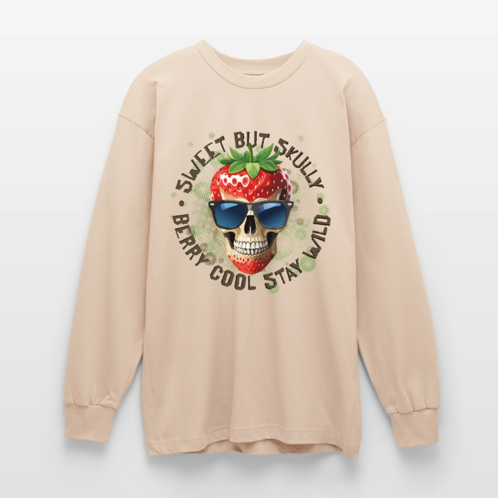 Strawberry Skull Design – Oversized Langarmshirt - Sand