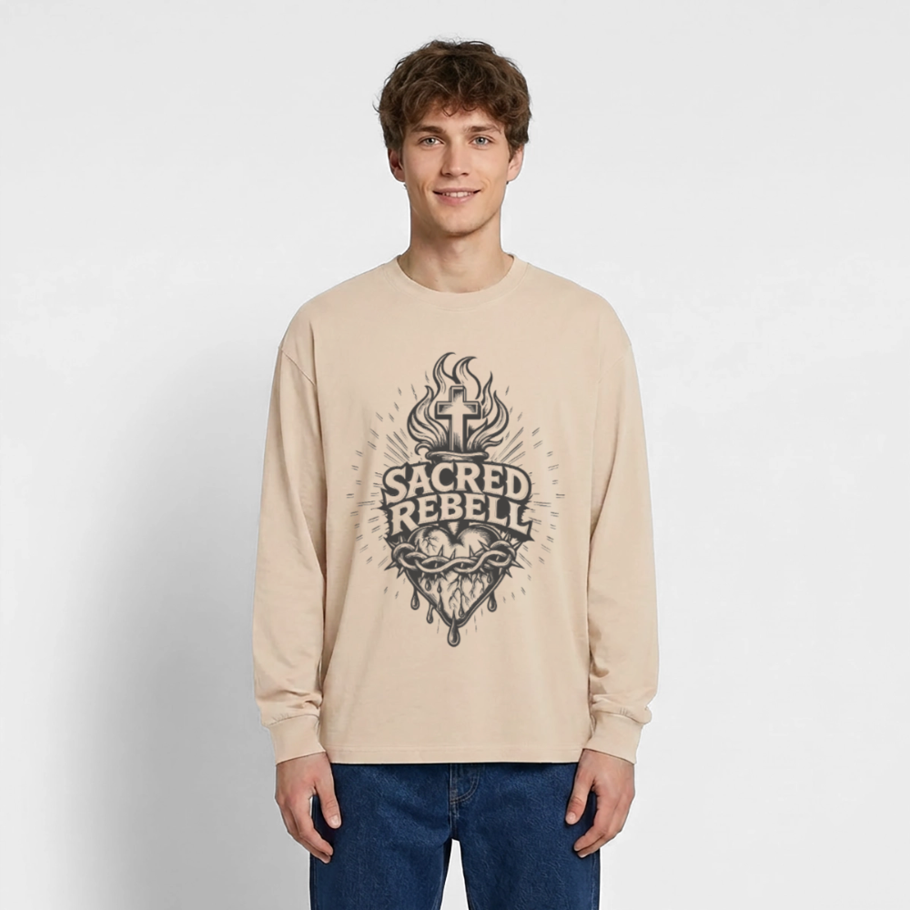 Sacred Rebell Design – Oversized Langarmshirt - Sand