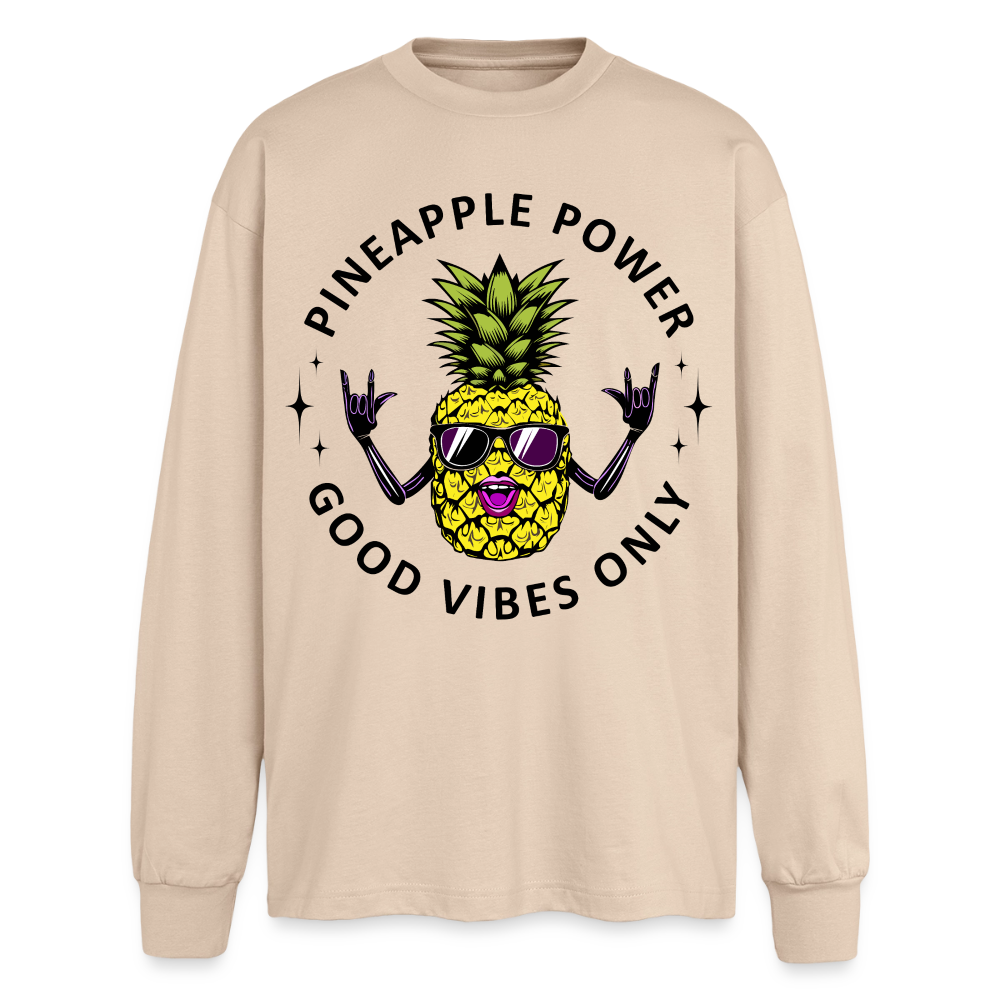 Pineapple Power Design – Oversized Langarmshirt - Sand