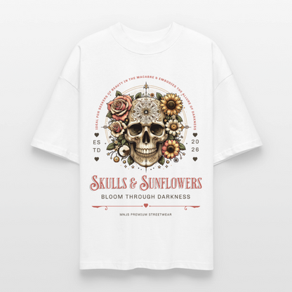 Skulls & Sunflowers Design – Oversized Unisex Bio T-Shirt - Weiß